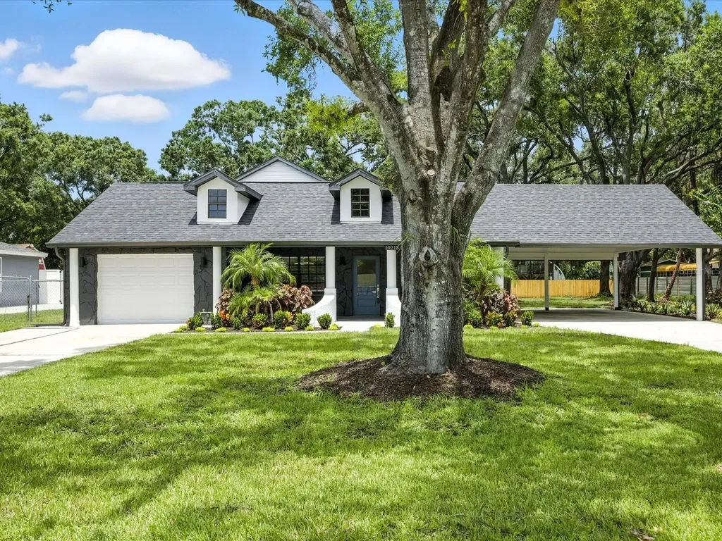 10215 Oslin Street Tampa FL 33615