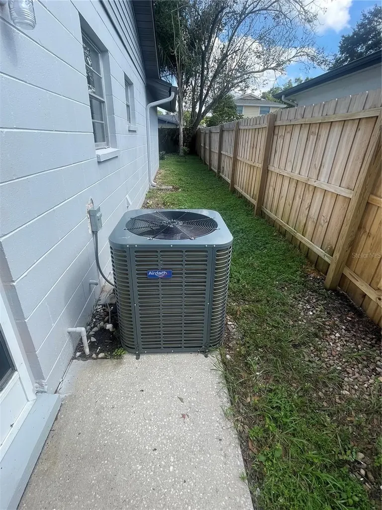 4421 Ranchwood Lane Tampa FL 33624