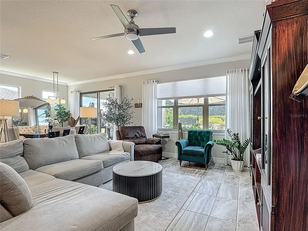 588 Cantabria Drive Davenport FL 33837
