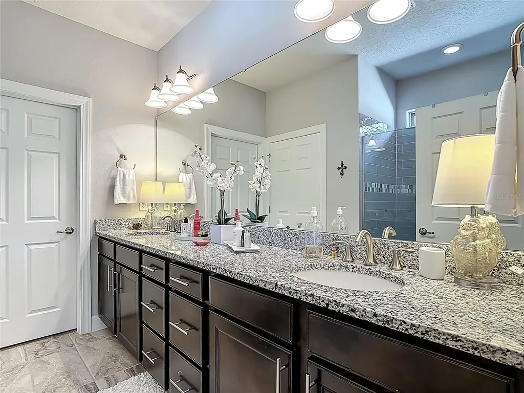 588 Cantabria Drive Davenport FL 33837