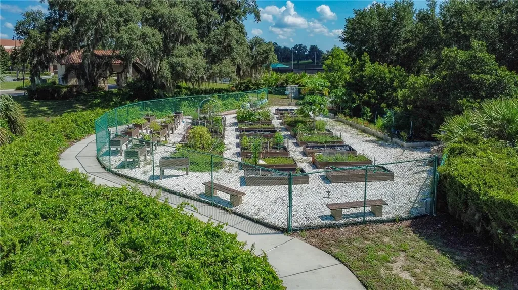 588 Cantabria Drive Davenport FL 33837