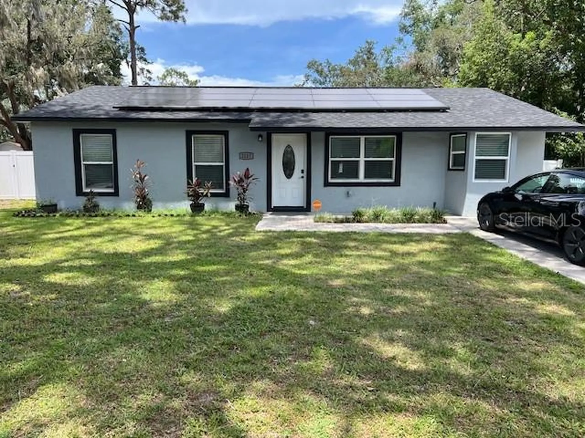 1127 E 11th Avenue Mount Dora FL 32757