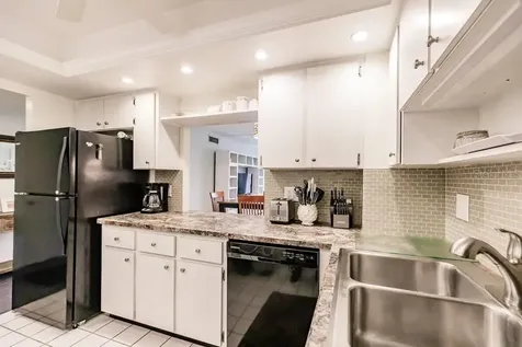 1250 N Portofino Drive Sarasota FL 34242