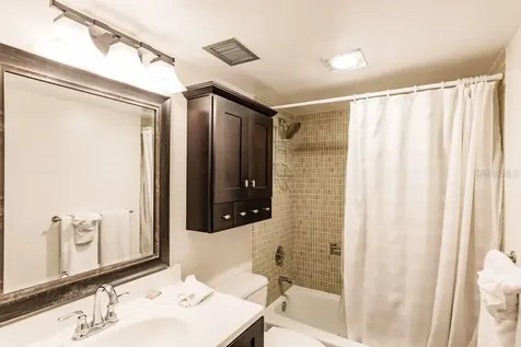 1250 N Portofino Drive Sarasota FL 34242