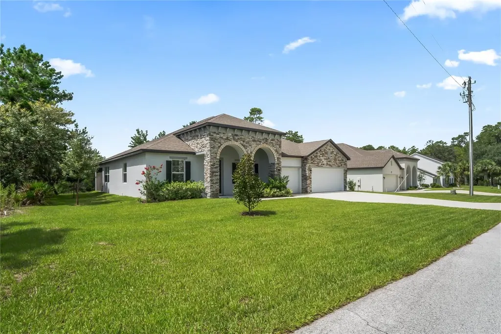 92 Grass Street Homosassa FL 34446