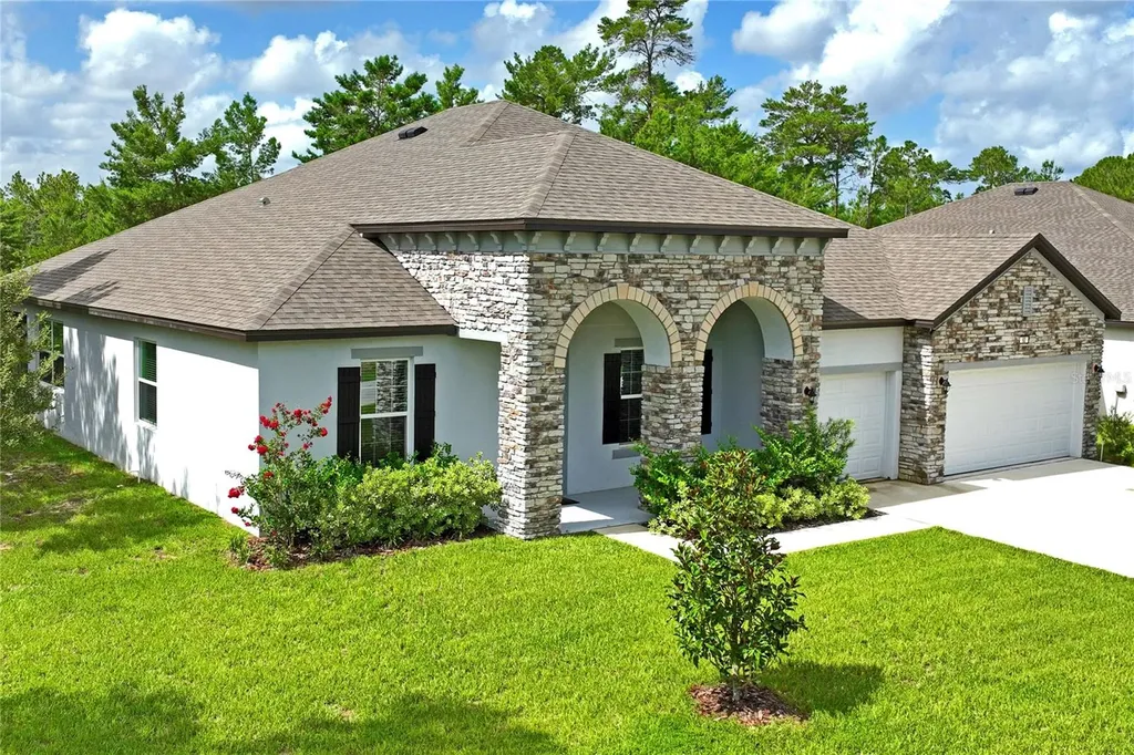 92 Grass Street Homosassa FL 34446