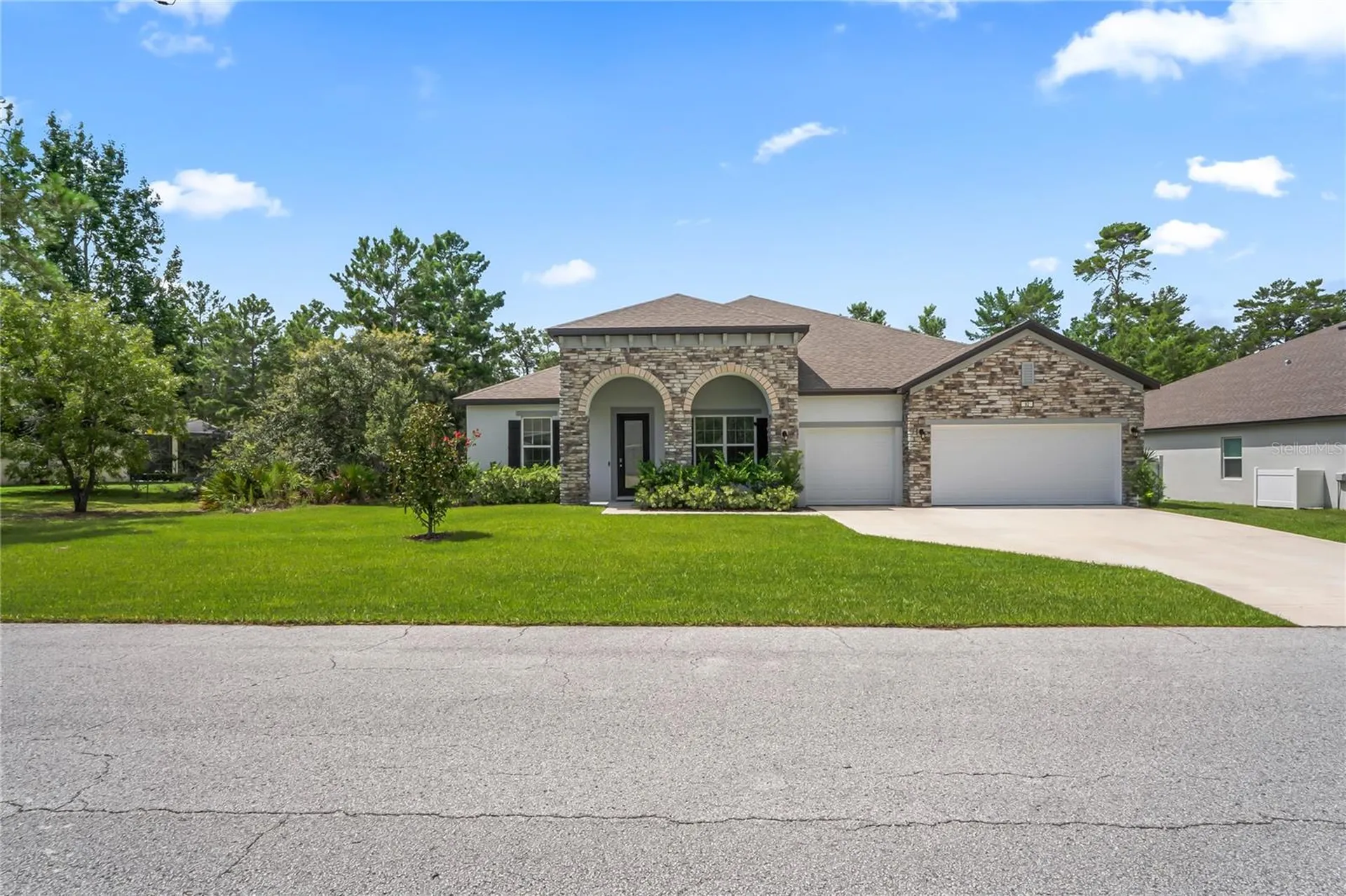92 Grass Street Homosassa FL 34446