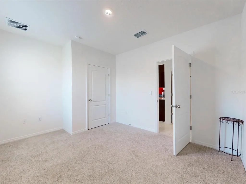 931 Waterfall Boulevard Davenport FL 33837