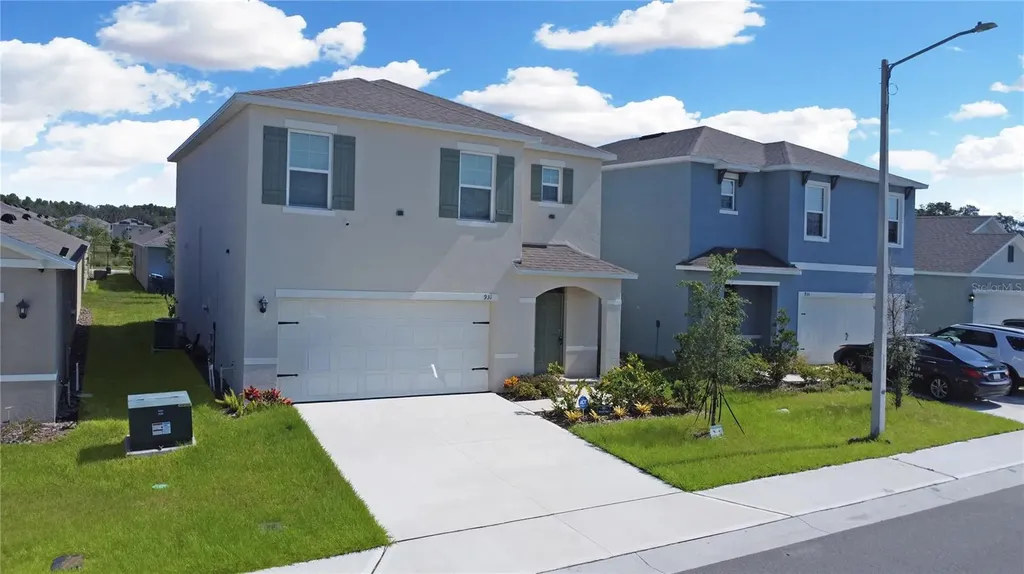 931 Waterfall Boulevard Davenport FL 33837