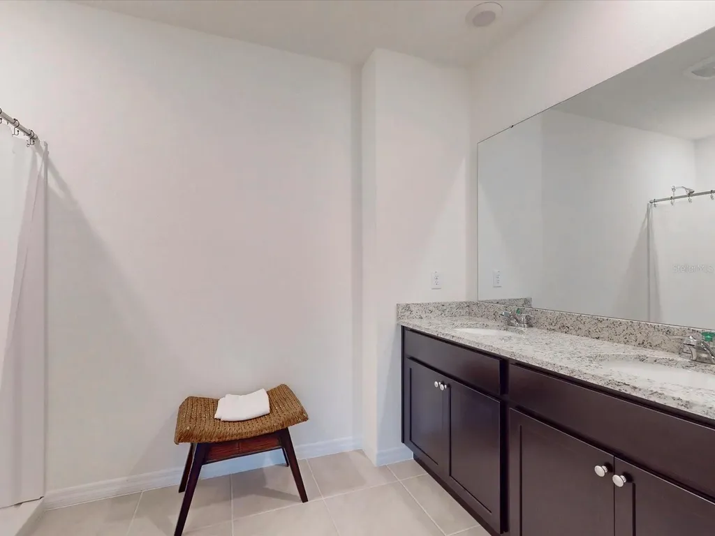 931 Waterfall Boulevard Davenport FL 33837