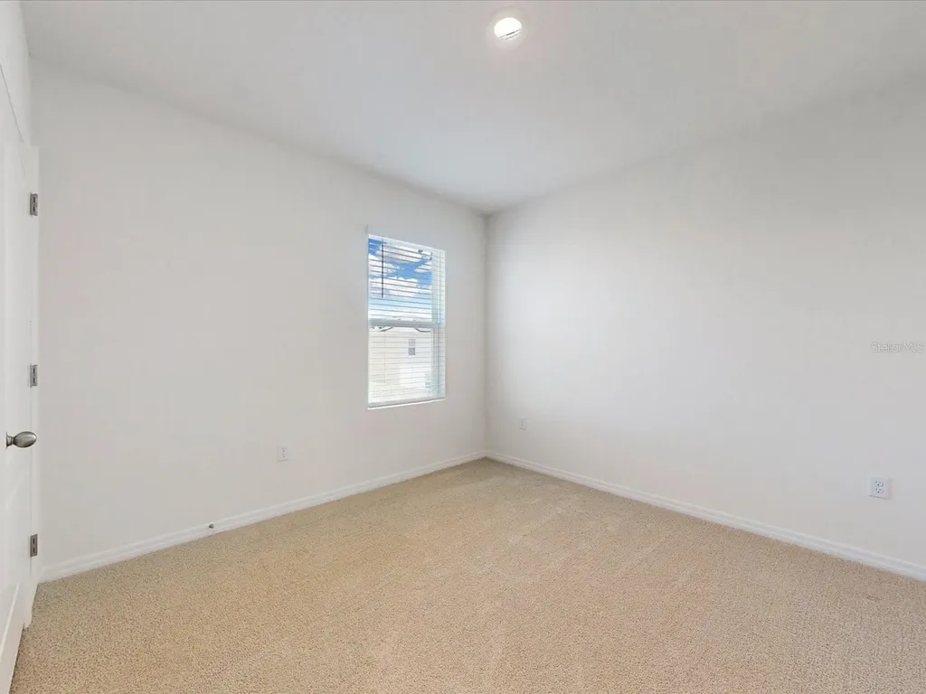 931 Waterfall Boulevard Davenport FL 33837