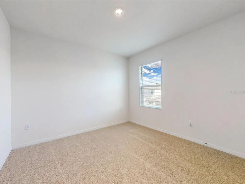 931 Waterfall Boulevard Davenport FL 33837