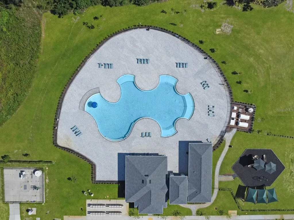 931 Waterfall Boulevard Davenport FL 33837
