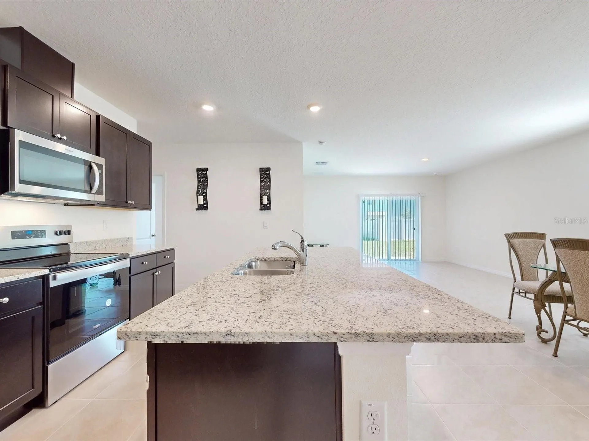 931 Waterfall Boulevard Davenport FL 33837