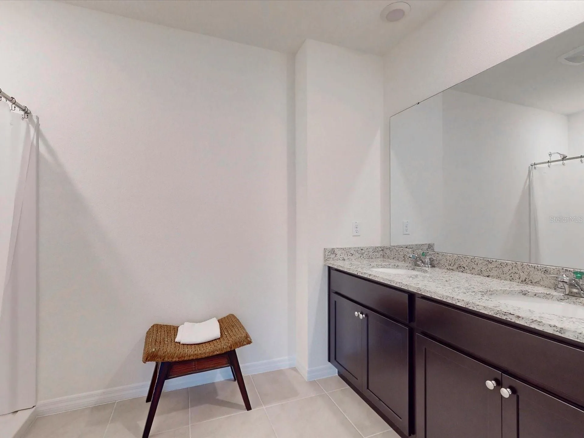 931 Waterfall Boulevard Davenport FL 33837