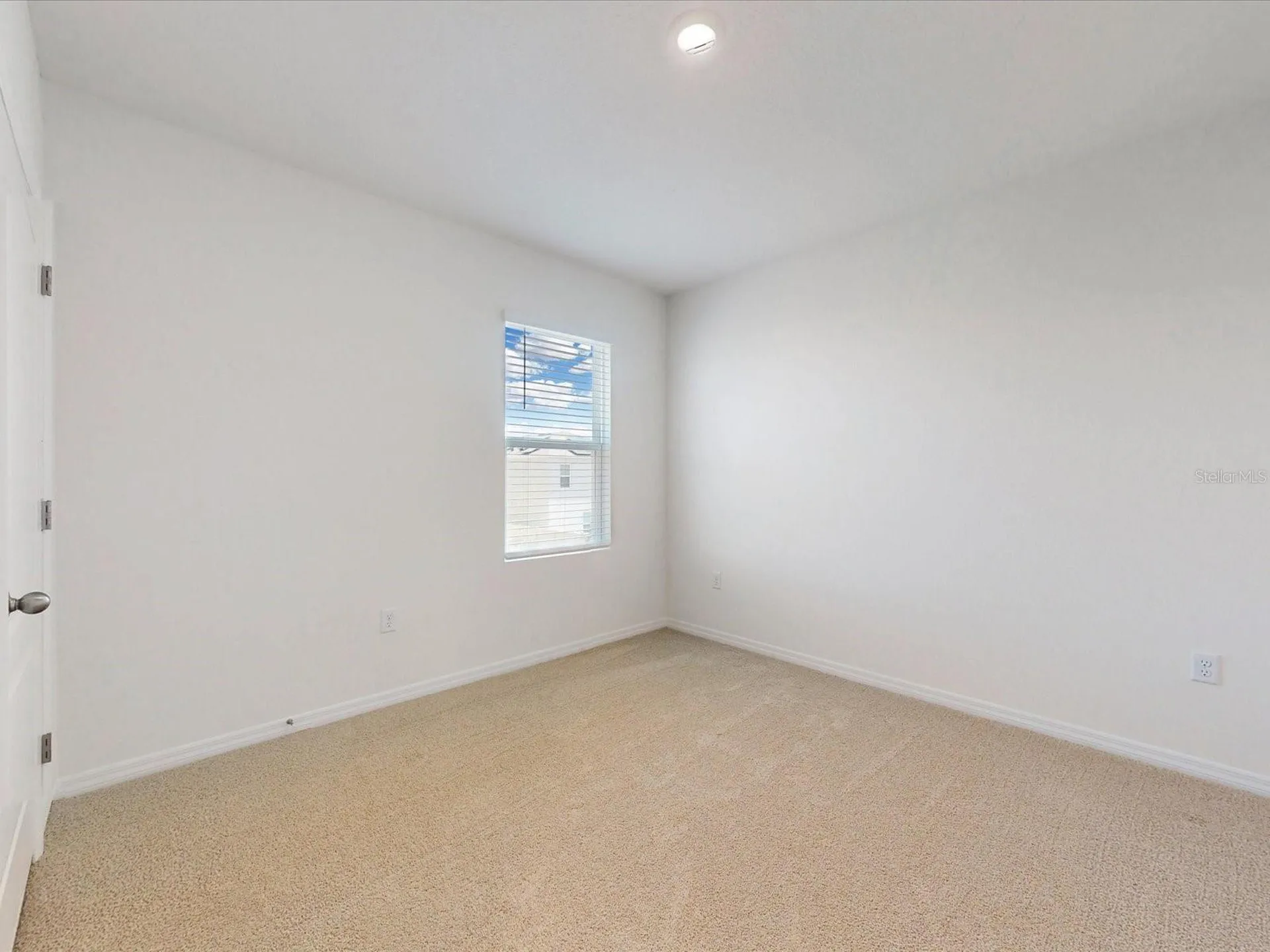 931 Waterfall Boulevard Davenport FL 33837