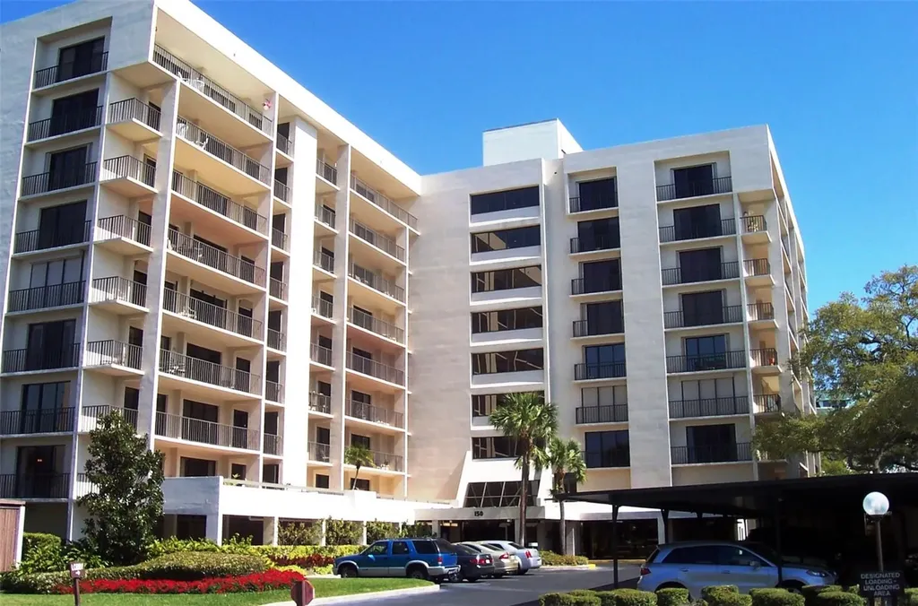 150 Belleview Boulevard Belleair FL 33756