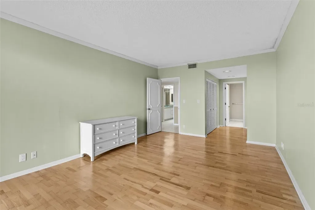 150 Belleview Boulevard Belleair FL 33756