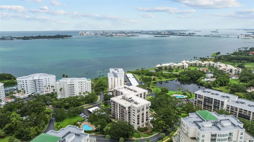 150 Belleview Boulevard Belleair FL 33756
