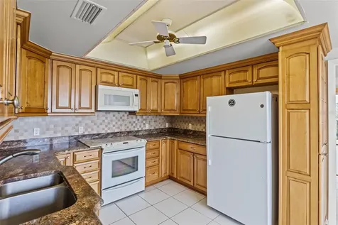 150 Belleview Boulevard Belleair FL 33756
