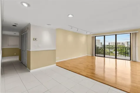 150 Belleview Boulevard Belleair FL 33756