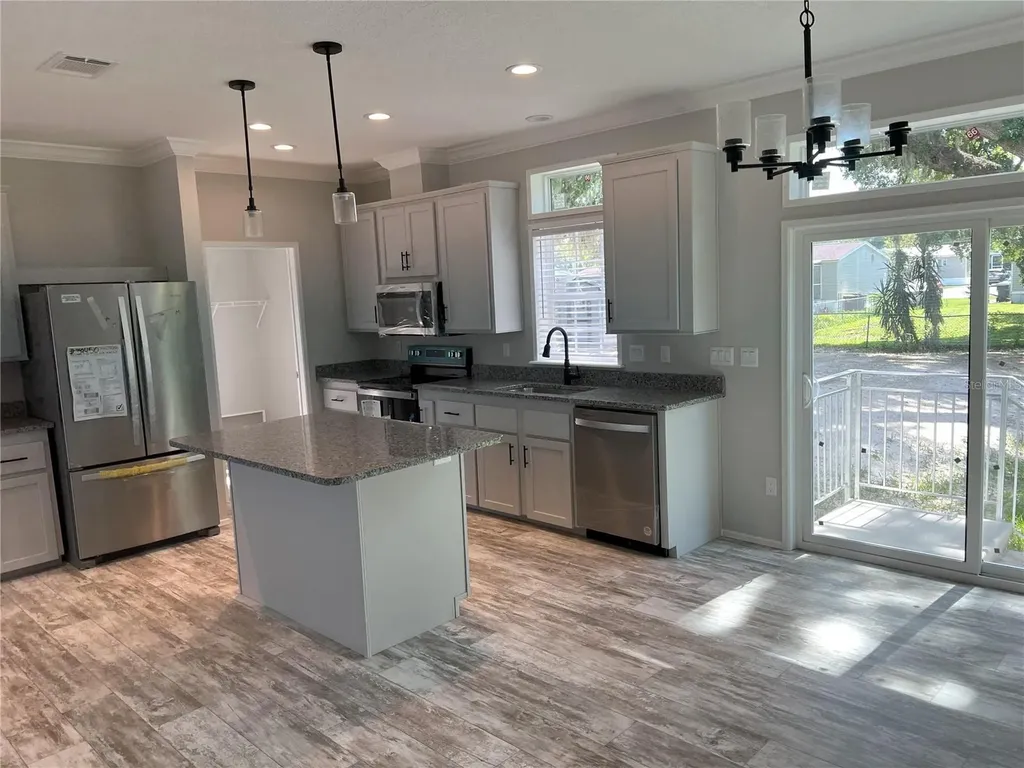 7817 Mondale Avenue Lake Wales FL 33898