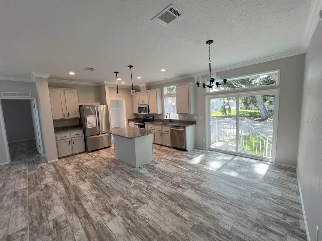 7817 Mondale Avenue Lake Wales FL 33898