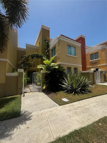 98 Via Positano Humacao PR 00791