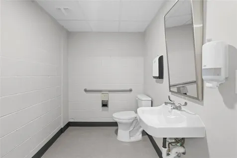 116-122 SW Broadway Street Ocala FL 34471