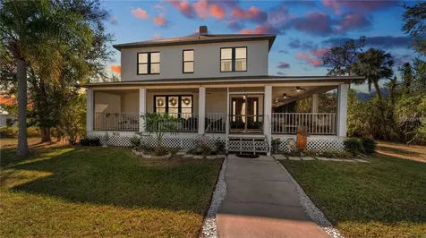 504 NW 9th Street Mulberry FL 33860