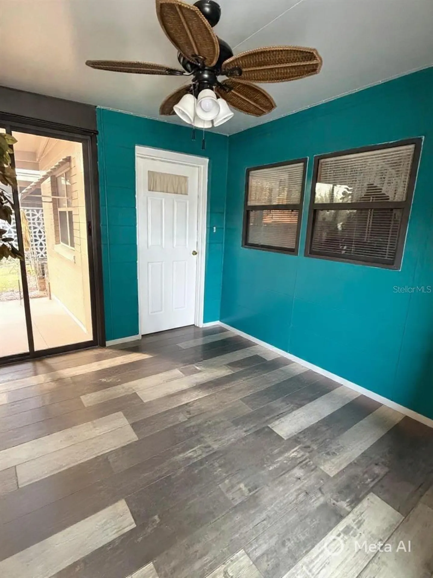 1117 Oakland Tavares FL 32778