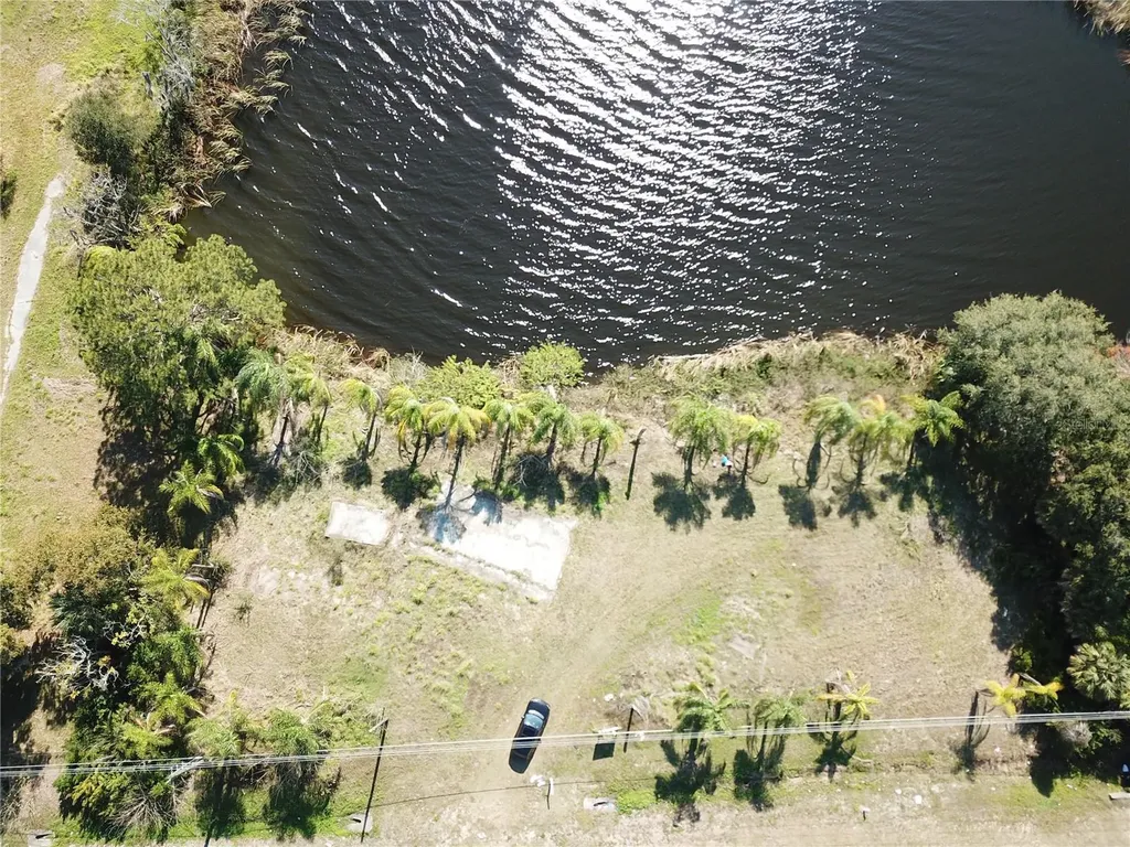 1683 Us Highway 17 92 Lake Alfred FL 33850