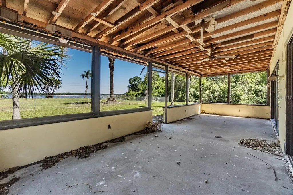 2620 Trent Road Palm Harbor FL 34684