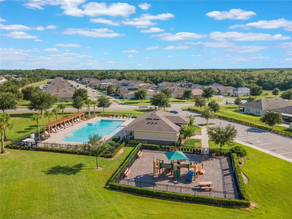 210 Lazy Willow Drive Davenport FL 33897