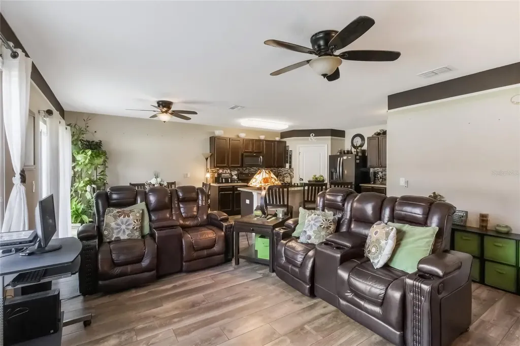 210 Lazy Willow Drive Davenport FL 33897
