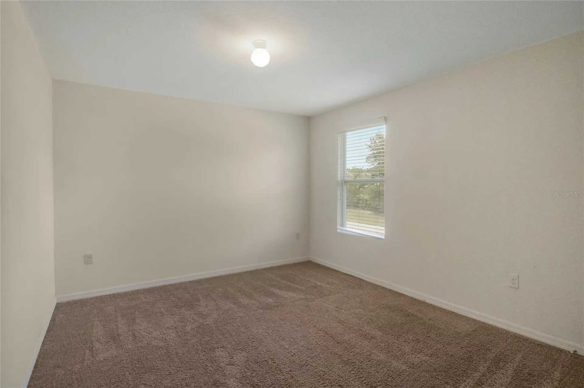 210 Lazy Willow Drive Davenport FL 33897