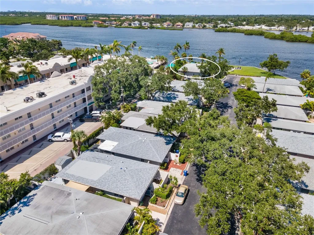 6005 Midnight Pass Road Sarasota FL 34242