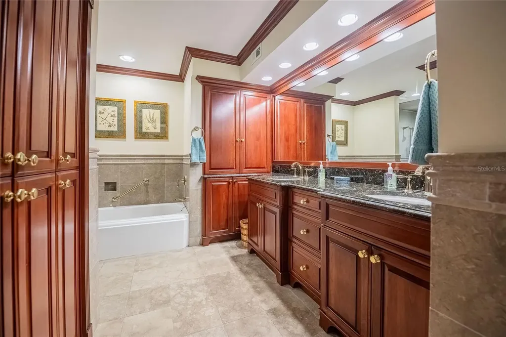 2109 Cambridge Avenue Lakeland FL 33803