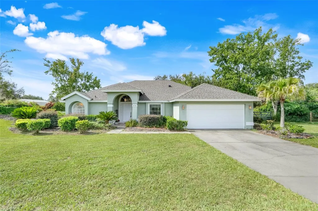 10730 Log House Road Clermont FL 34711