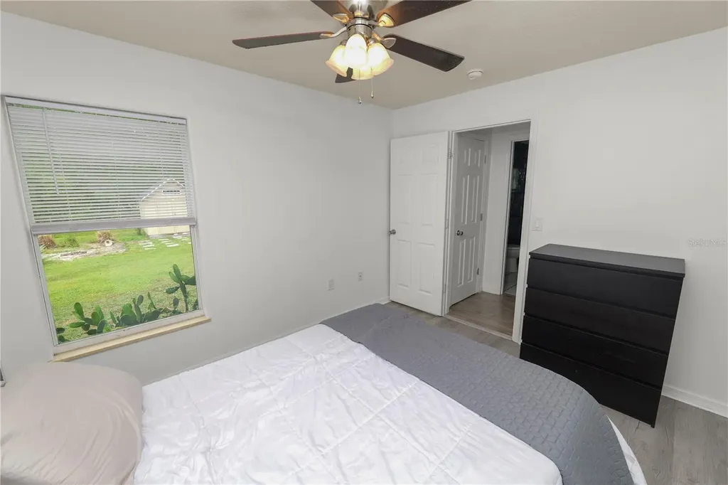 18231 Commonwealth Avenue N Polk City FL 33868