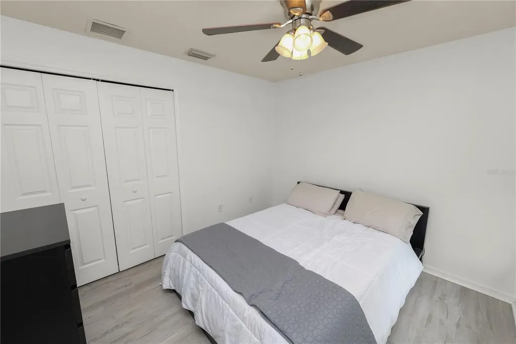 18231 Commonwealth Avenue N Polk City FL 33868