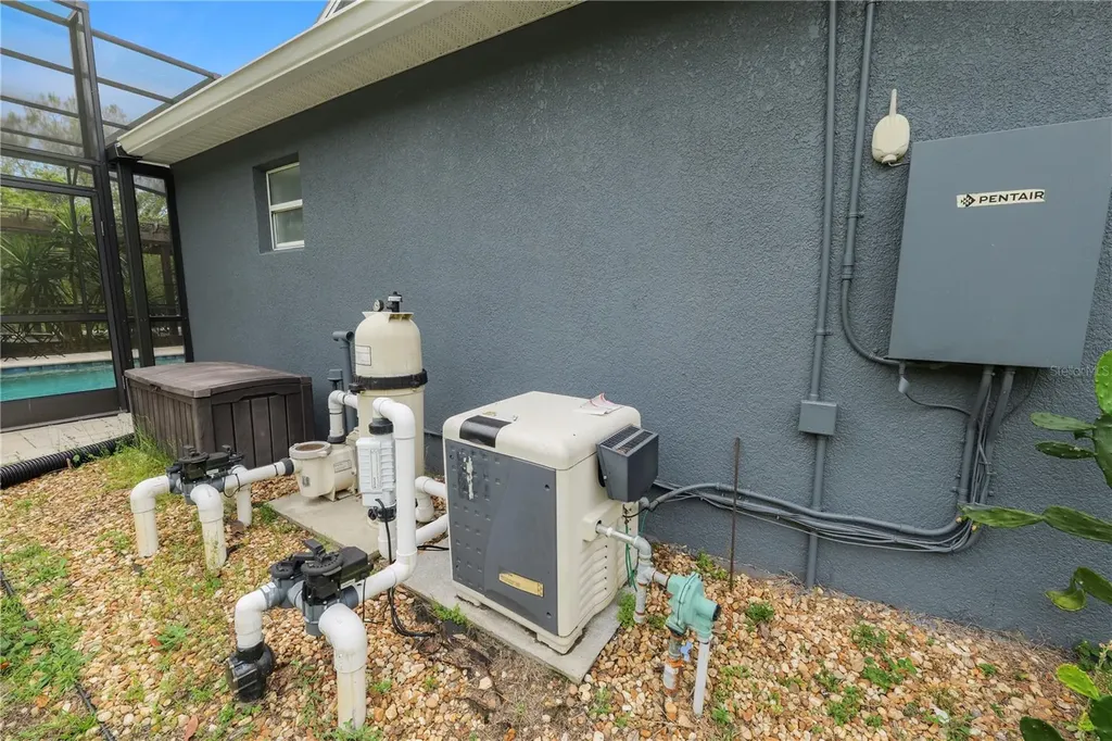 18231 Commonwealth Avenue N Polk City FL 33868