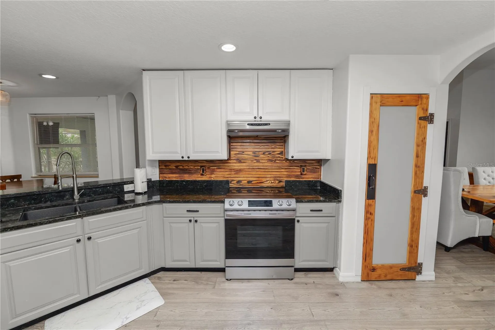 18231 Commonwealth Avenue N Polk City FL 33868