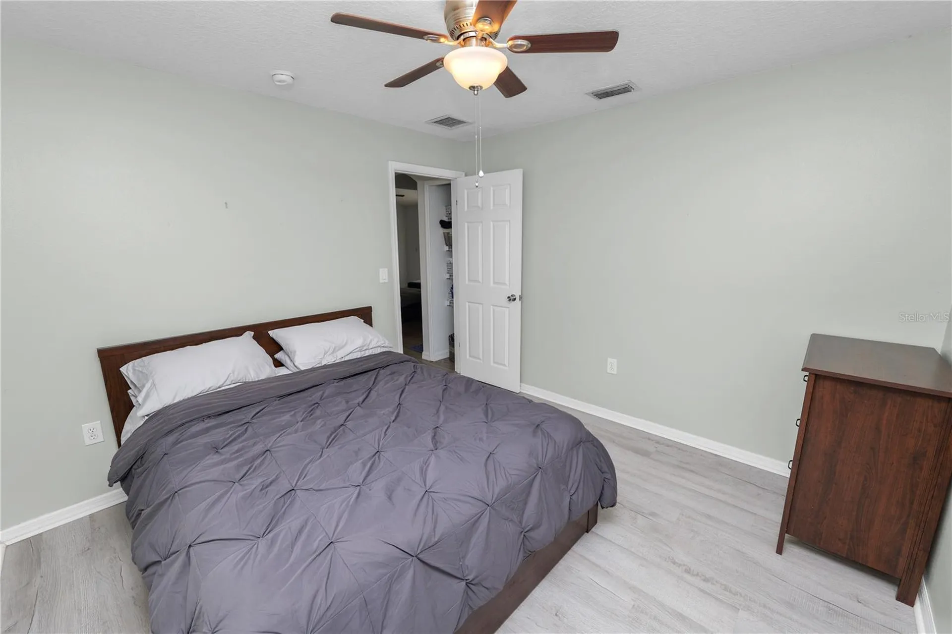 18231 Commonwealth Avenue N Polk City FL 33868