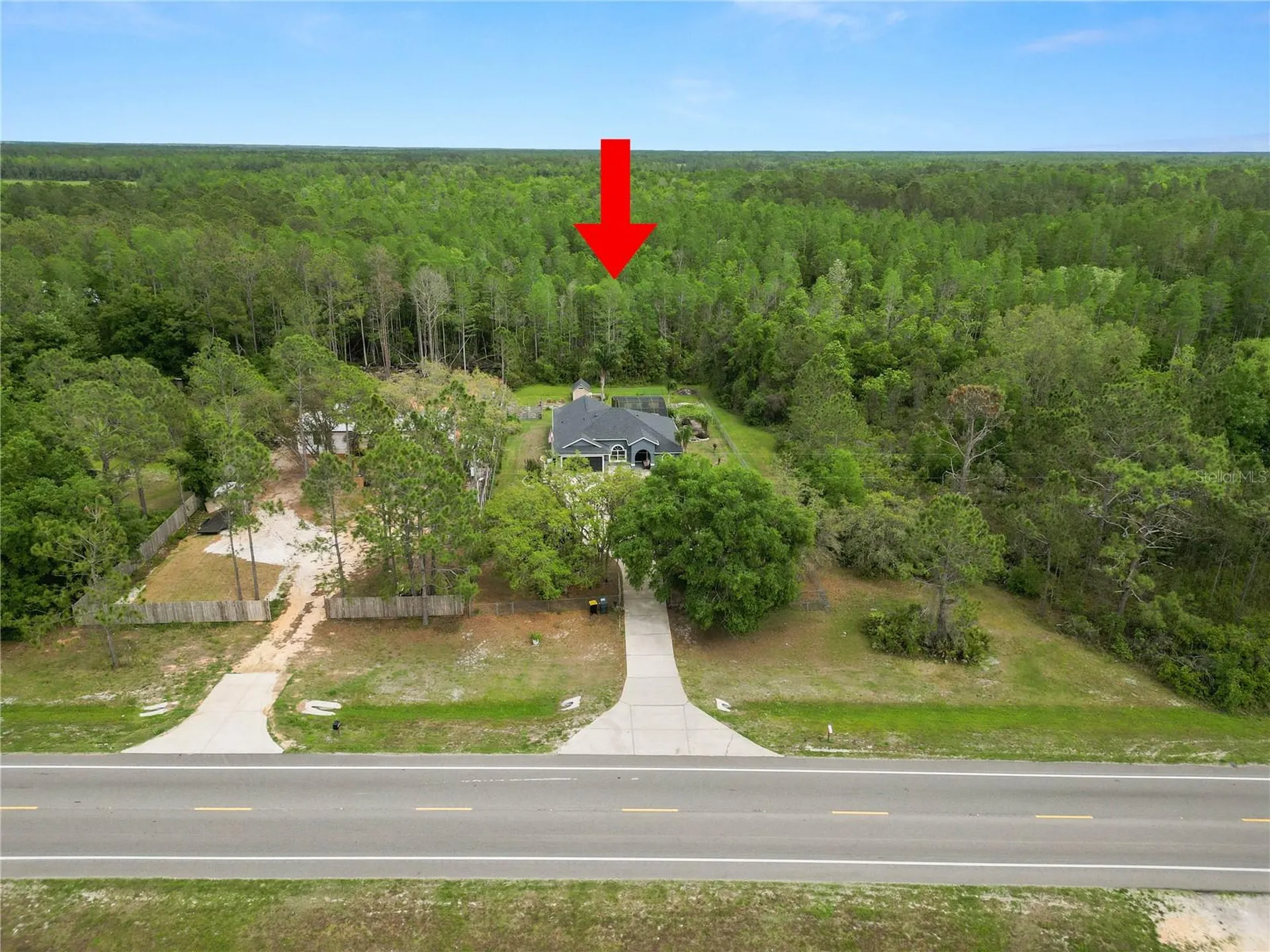 18231 Commonwealth Avenue N Polk City FL 33868