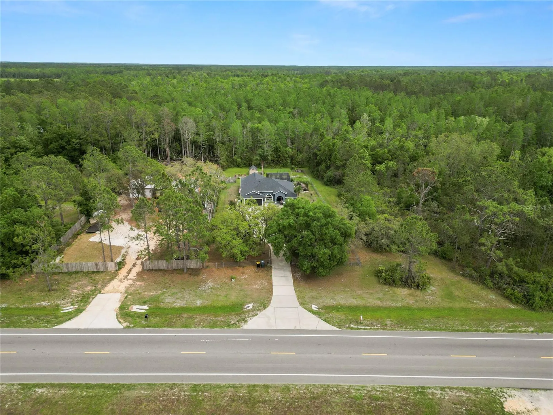 18231 Commonwealth Avenue N Polk City FL 33868