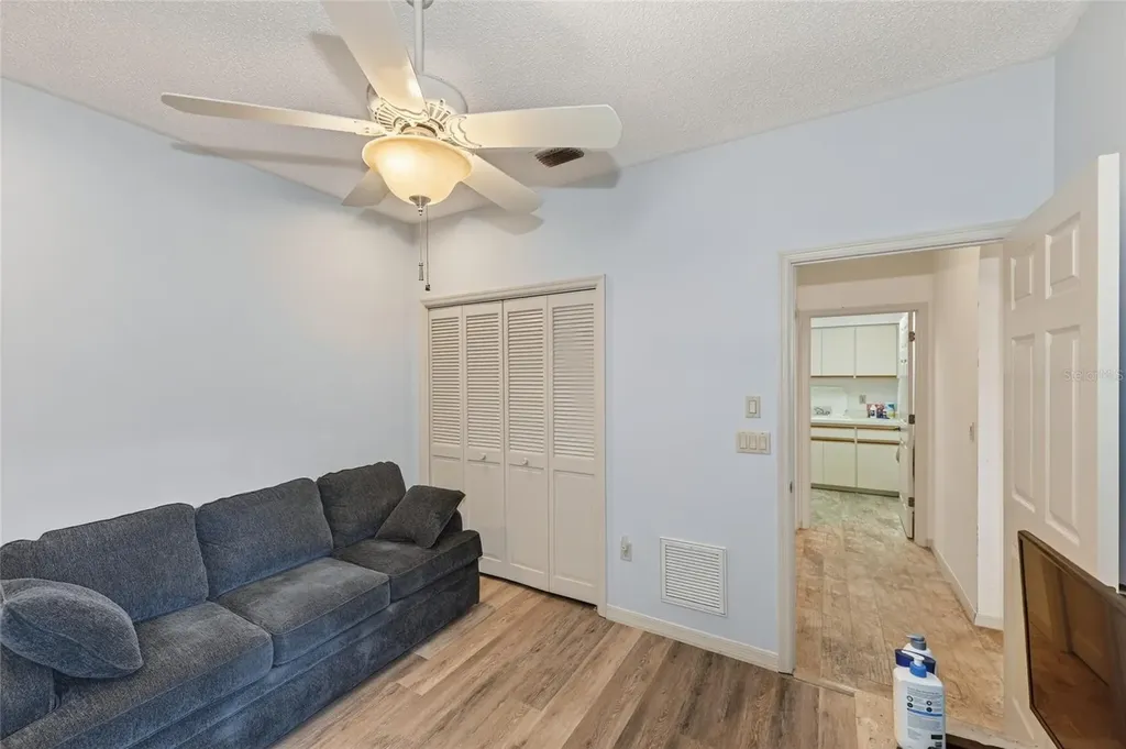 5633 E Long Common Court Sarasota FL 34235