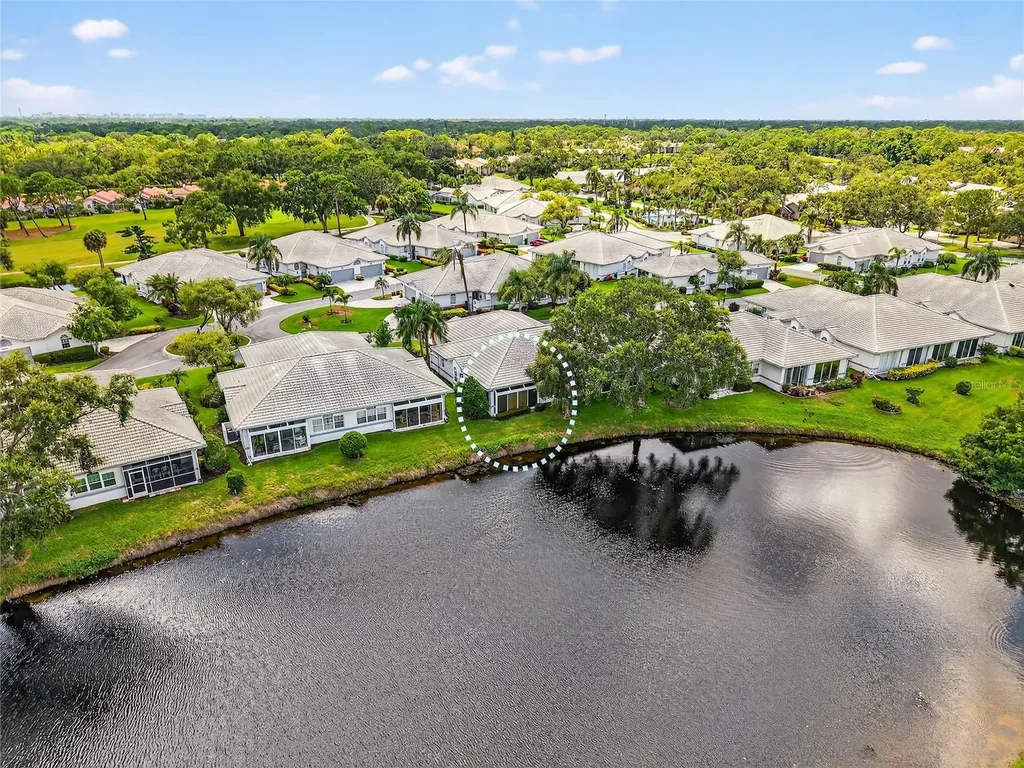 5633 E Long Common Court Sarasota FL 34235