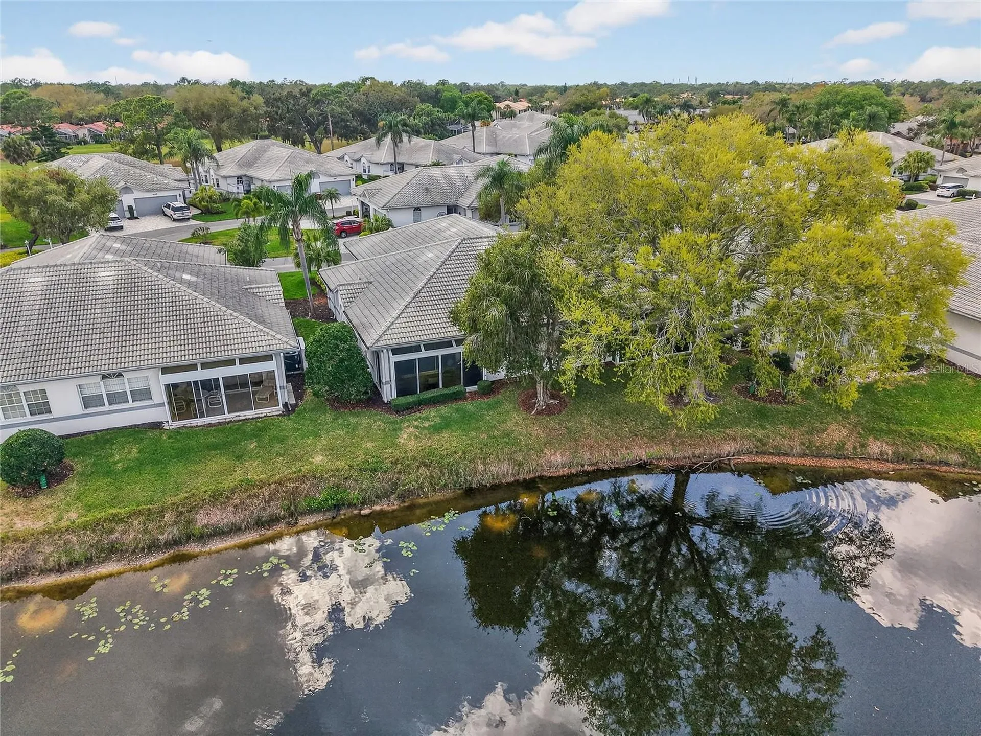5633 E Long Common Court Sarasota FL 34235