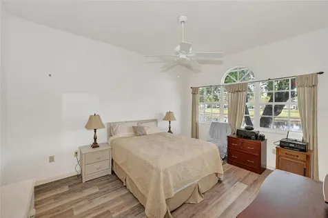 5633 E Long Common Court Sarasota FL 34235